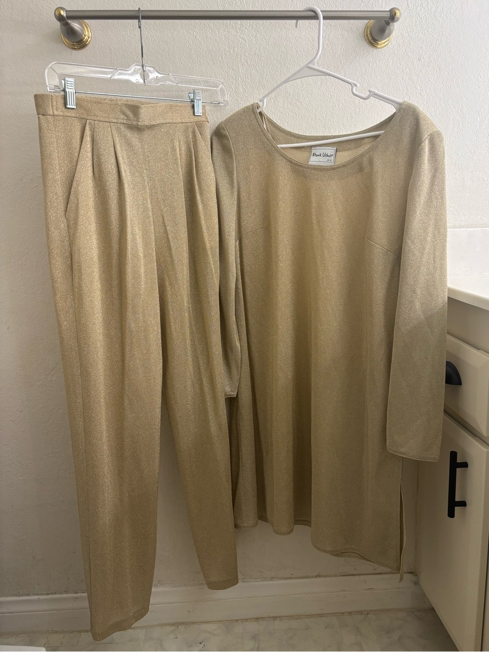 Vintage Frank Usher Gold Metallic Tunic Top & Pants Set